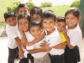 Group of Guatemalan children smiling