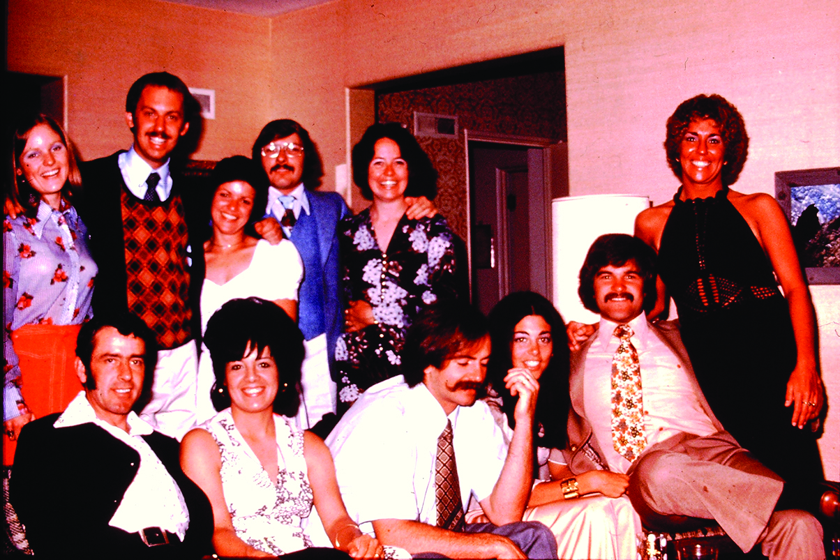 group picture of first DDS graduation class in 1977